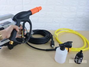 Máy rửa xe của META