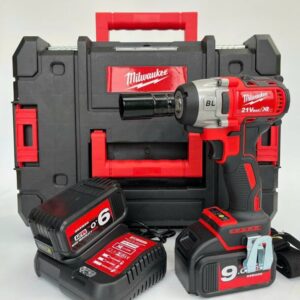 Máy siết bulong Milwaukee