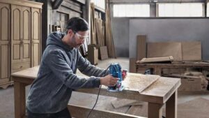 Hướng dẫn sử dụng máy phay gỗ an toàn và hiệu quả