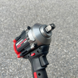 Máy bắn bulong không chổi than dùng pin Amaxtools ABL65012SM-LIMITED