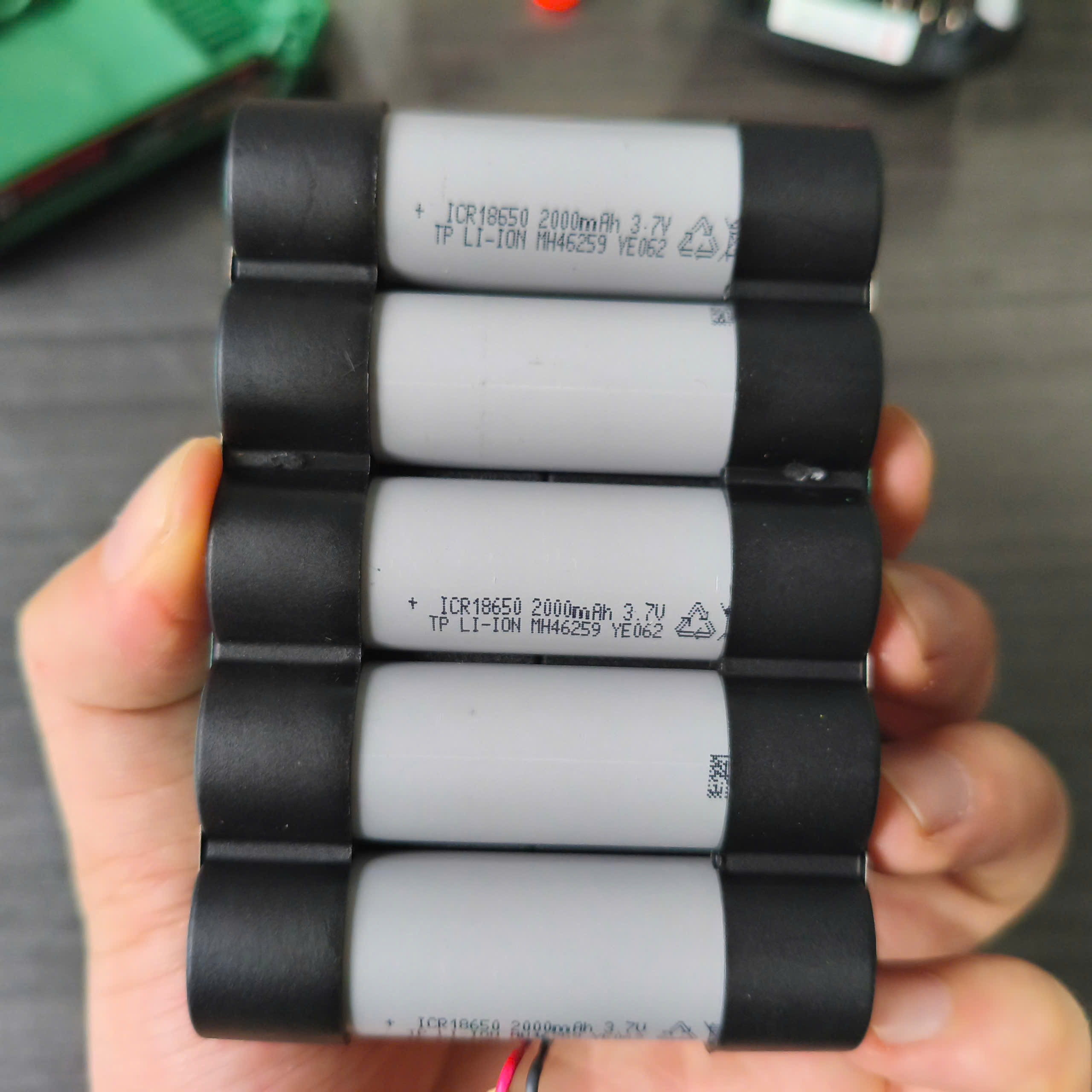 Dekton M21-B2065PLUS chinh hang Dekton M21-B2065PLUS chinh hang