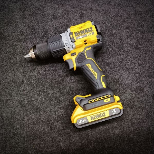 may khoan pin co bua DCD806N-B1